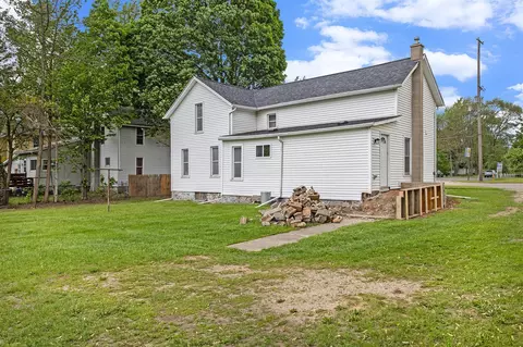 Exterior - 634 E Chicago, Bronson, MI 49028 photo 3 of 6