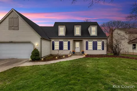 5325 Shoreham, Kentwood, MI 49508