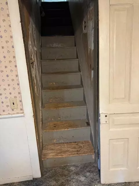 Entry Way - 8420 E Ctr, Chase, MI 49623 photo 2 of 2