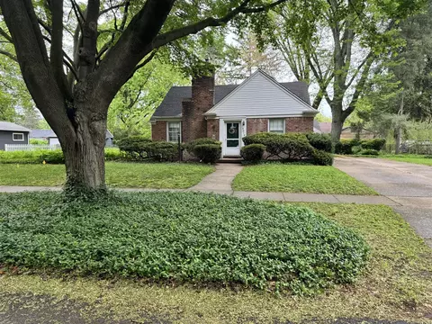 9618 Berwick, Livonia, MI 48150