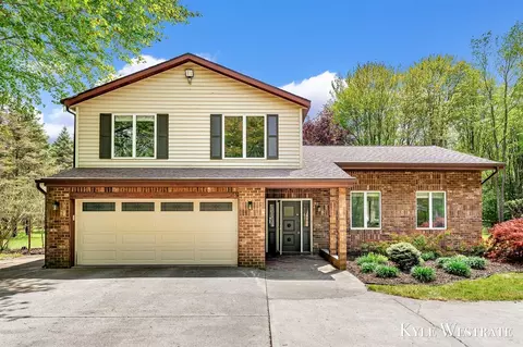 907 W Mount Garfield, Norton Shores, MI 49441