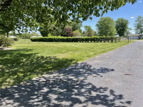 Exterior - 1120 Marshall, Tekonsha, MI 49092 photo 15 of 15