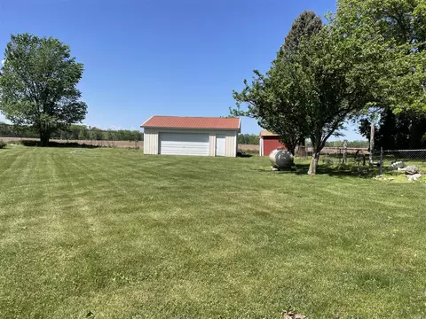 Exterior - 1120 Marshall, Tekonsha, MI 49092 photo 8 of 15
