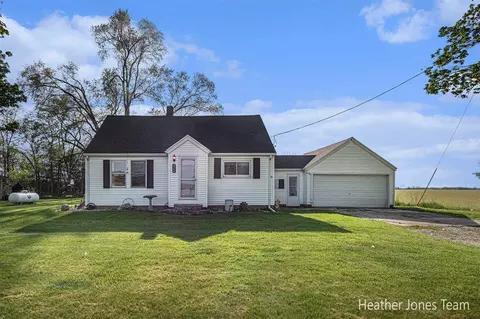 3506 Fitzner, Greenville, MI 48838