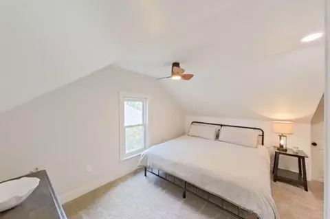 Bedroom - 29045 Van Riper, Flat Rock, MI 48134 photo 9 of 11