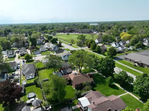 View/Area - 29045 Van Riper, Flat Rock, MI 48134 photo 3 of 4