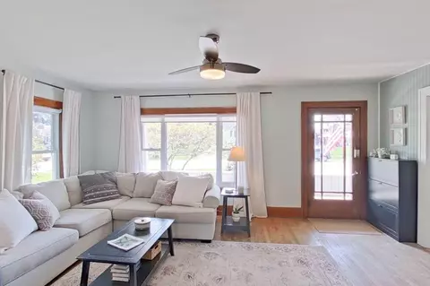 Living - 29045 Van Riper, Flat Rock, MI 48134 photo 1 of 6