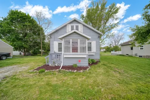 5732 Selfridge, Lansing, MI 48911