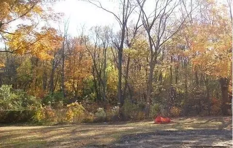 1817 W D, Kalamazoo, MI 49009