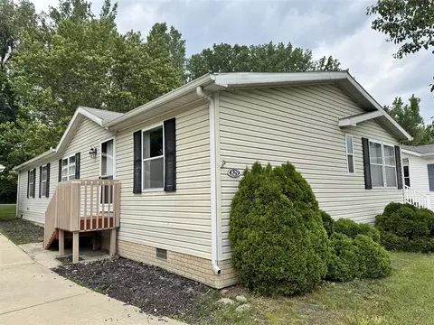 829 Savannah Riv, Adrian, MI 49221