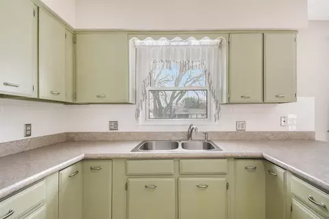 7410 Noel, Dimondale, MI 48821 photo 11