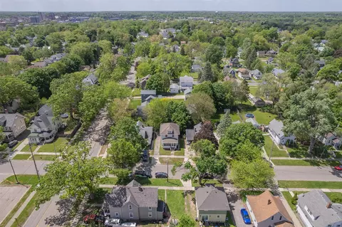 View/Area - 604 Edgewood, Jackson, MI 49202 photo 4 of 6