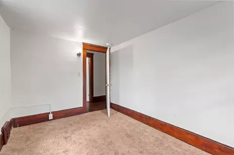 Bedroom - 604 Edgewood, Jackson, MI 49202 photo 6 of 8