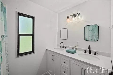 Bath - 5159 82nd, Newaygo, MI 49337 photo 1 of 3