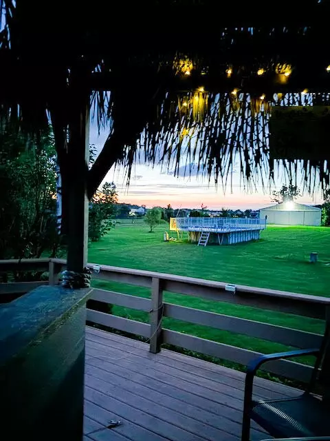 Exterior - 2595 Will Carleton, Flat Rock, MI 48134 photo 11 of 11
