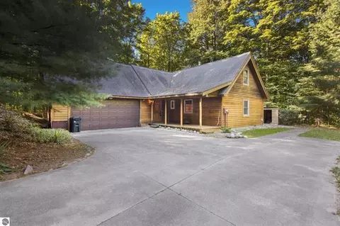 3817 Shumaker, Bellaire, MI 49615