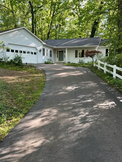 867 Sylvan, Battle Creek, MI 49017