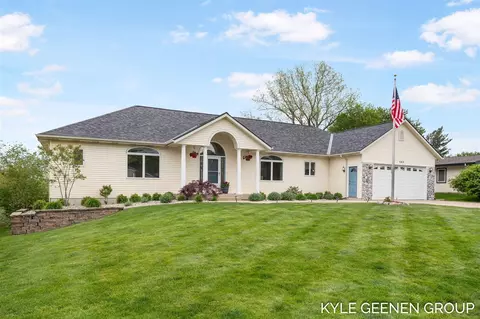 133 Sunrise, Holland, MI 49423