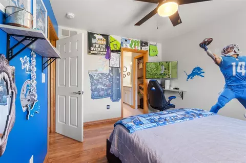 Bedroom - 7918 Dan Patch, Jackson, MI 49201 photo 6 of 7