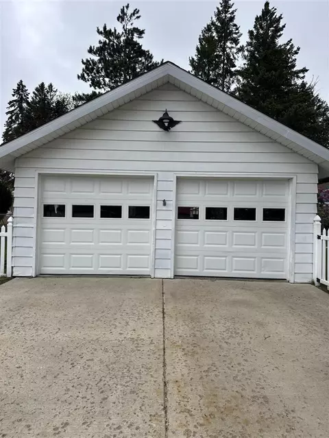 Exterior - 701 Chestnut, Grayling, MI 49738 photo 2 of 2