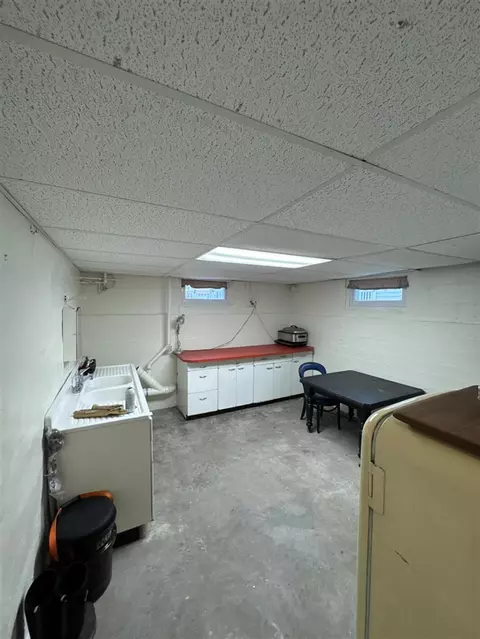 Kitchen - 701 Chestnut, Grayling, MI 49738 photo 3 of 3