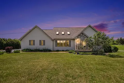 2222 N Portage, Jackson, MI 49201