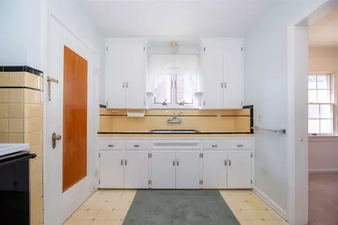 Kitchen - 358 N Reginald, Dearborn, MI 48124 photo 2 of 2
