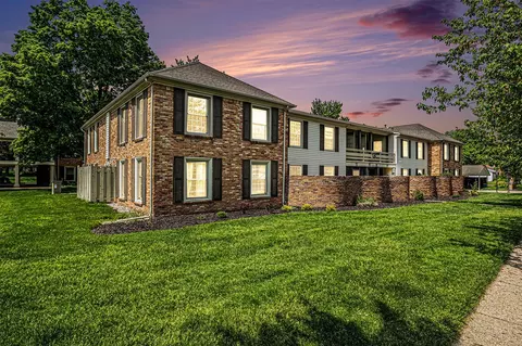 2569 Abbington #126, Grand Rapids, MI 49506