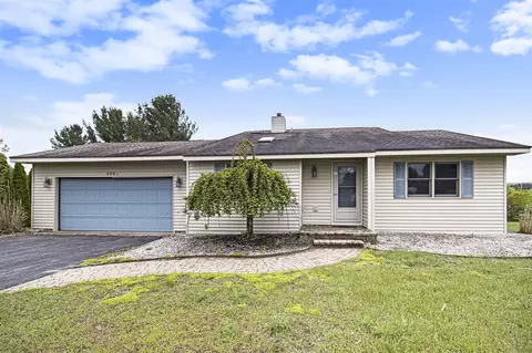 6001 Dover, Traverse City, MI 49684