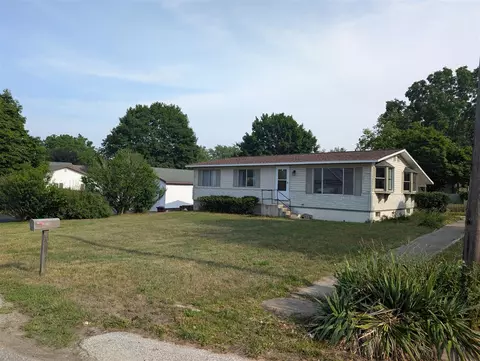 602 Fourth, Ludington, MI 49431
