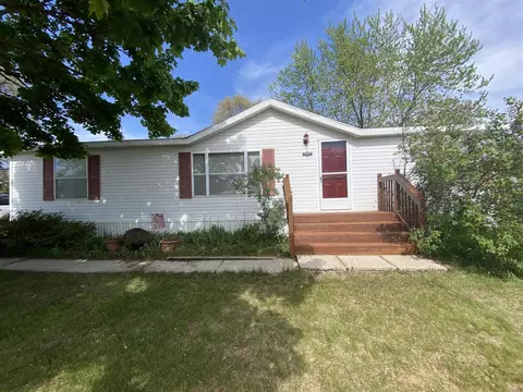 1966 Spyglass, Muskegon, MI 49442
