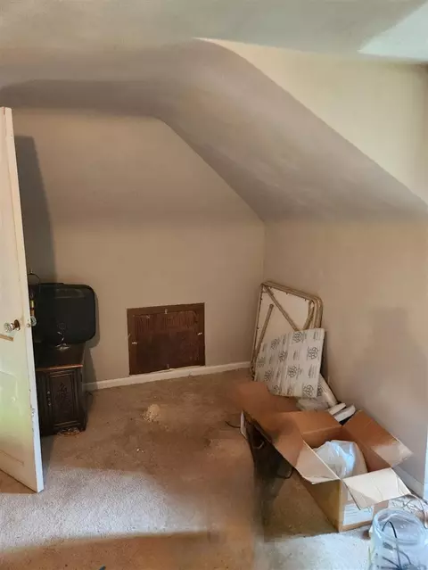 Bedroom - 956 30th, Blanchard, MI 49310 photo 3 of 3