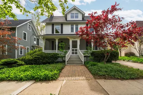 1054 Ferdon, Ann Arbor, MI 48104