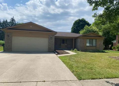 3698 Forge, Troy, MI 48083