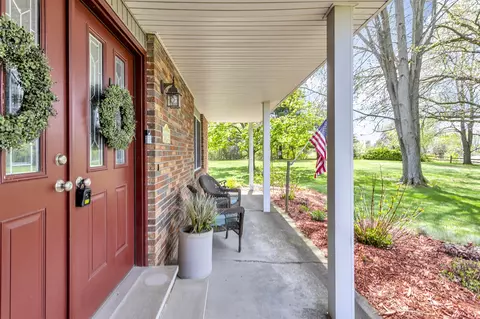 8690 Clinton, Jackson, MI 49201 photo 7