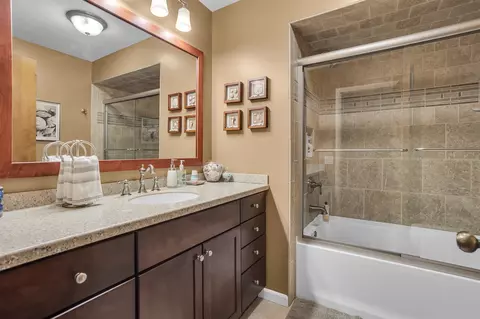 8690 Clinton, Jackson, MI 49201 photo 29