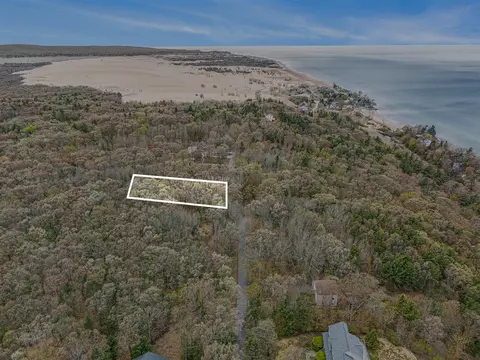 N Silver Ridge, Mears, MI 49436 photo 3