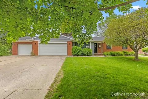 609 S Baker, Saint Johns, MI 48879