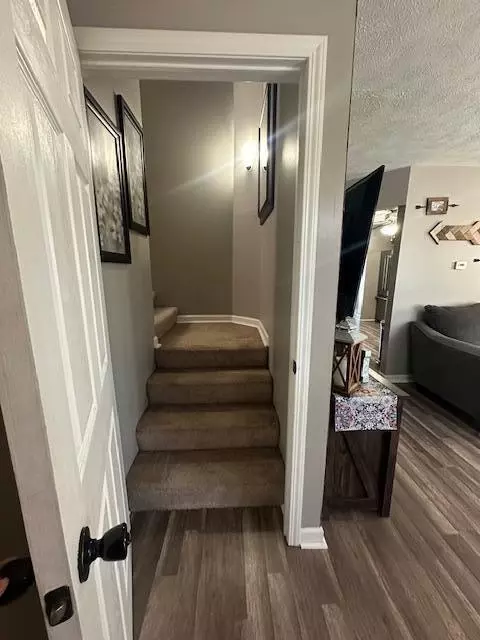 Entry Way - 11444 Pine, Taylor, MI 48180 photo 12 of 15