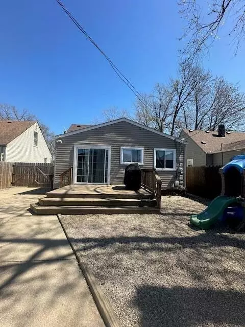 Exterior - 11444 Pine, Taylor, MI 48180 photo 11 of 14