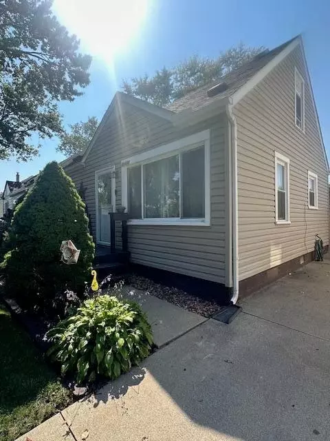 Exterior - 11444 Pine, Taylor, MI 48180 photo 5 of 14