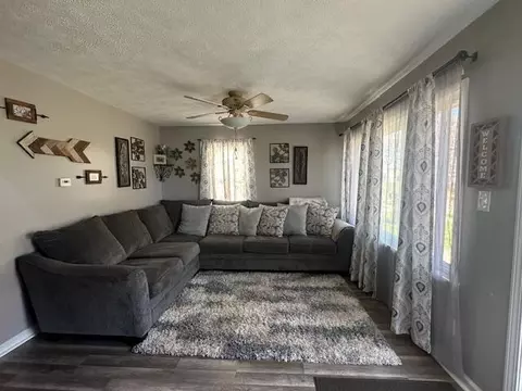 Living - 11444 Pine, Taylor, MI 48180 photo 1 of 2