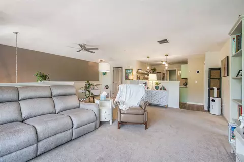 4049 Berkeley #25, Canton, MI 48188