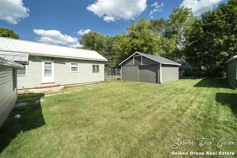 602 S 604 S, Belding, MI 48809 photo 23