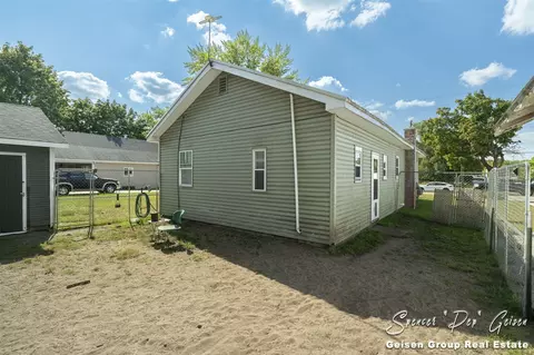 602 S 604 S, Belding, MI 48809 photo 14