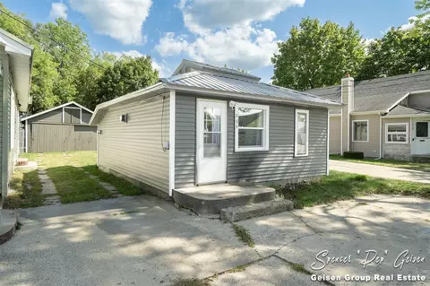 602 S 604 S, Belding, MI 48809 photo 18