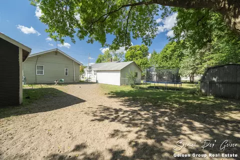 602 S 604 S, Belding, MI 48809 photo 16
