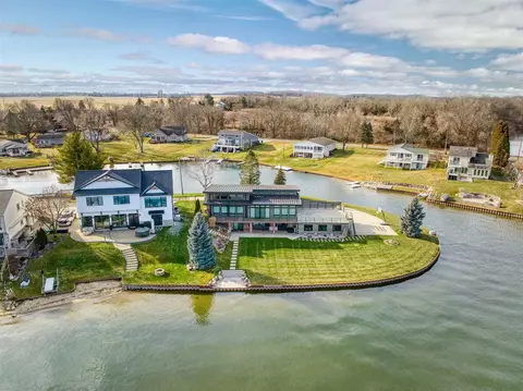 View/Area - 126 Robindale, Brooklyn, MI 49230 photo 11 of 15