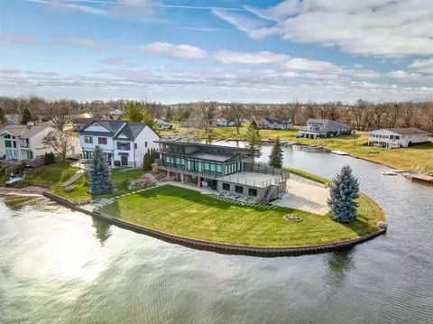 View/Area - 126 Robindale, Brooklyn, MI 49230 photo 12 of 15