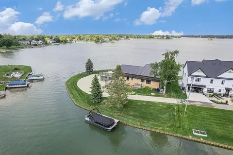 View/Area - 126 Robindale, Brooklyn, MI 49230 photo 5 of 15